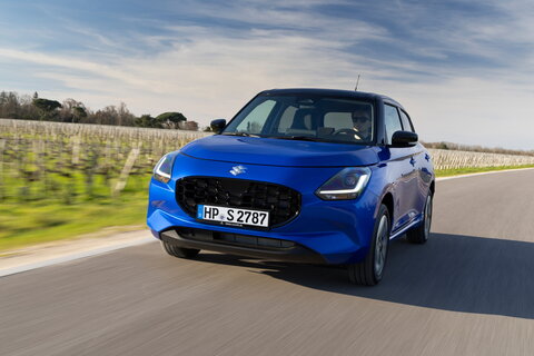 Foto eines blauen Suzuki Swift